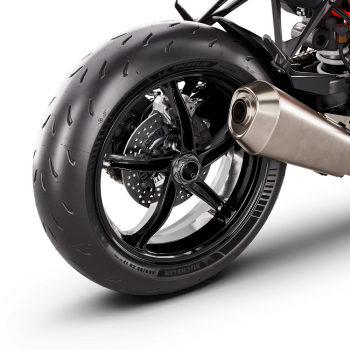 Moto KTM 1390 Super Duke R 2024 - Negra