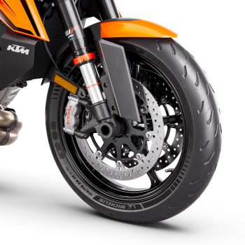 KTM 1390 Super Duke R 2024 - Negra