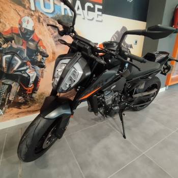 Moto KTM 890 Duke 2022 - OCASIÓN