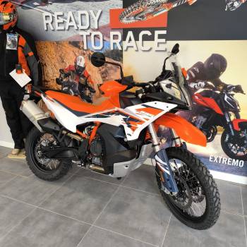 KM0 890 Adventure R 2025 - Moto KTM Travel