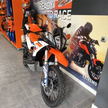 KM0 890 Adventure R 2025 - Moto KTM Travel