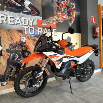 KM0 890 Adventure R 2025 - Moto KTM Travel