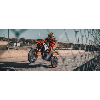 390 SMC R 2026 - Moto KTM Supermoto