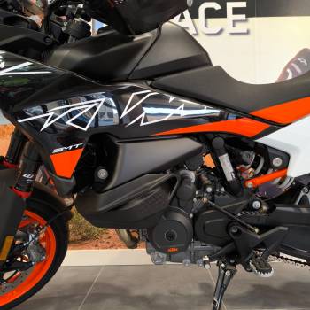 KTM 890 SMT 2024 KM0