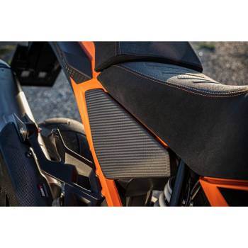Juego de Tapas Laterales KTM Carbono - A62608940044