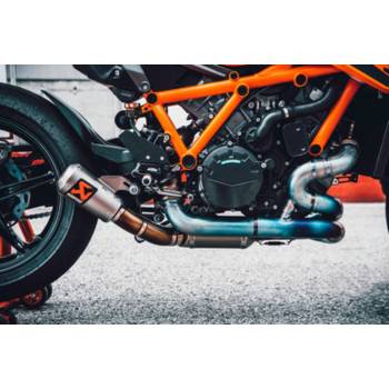 Sistema de Escape Akrapovic "Evolution Line" Titanio -...